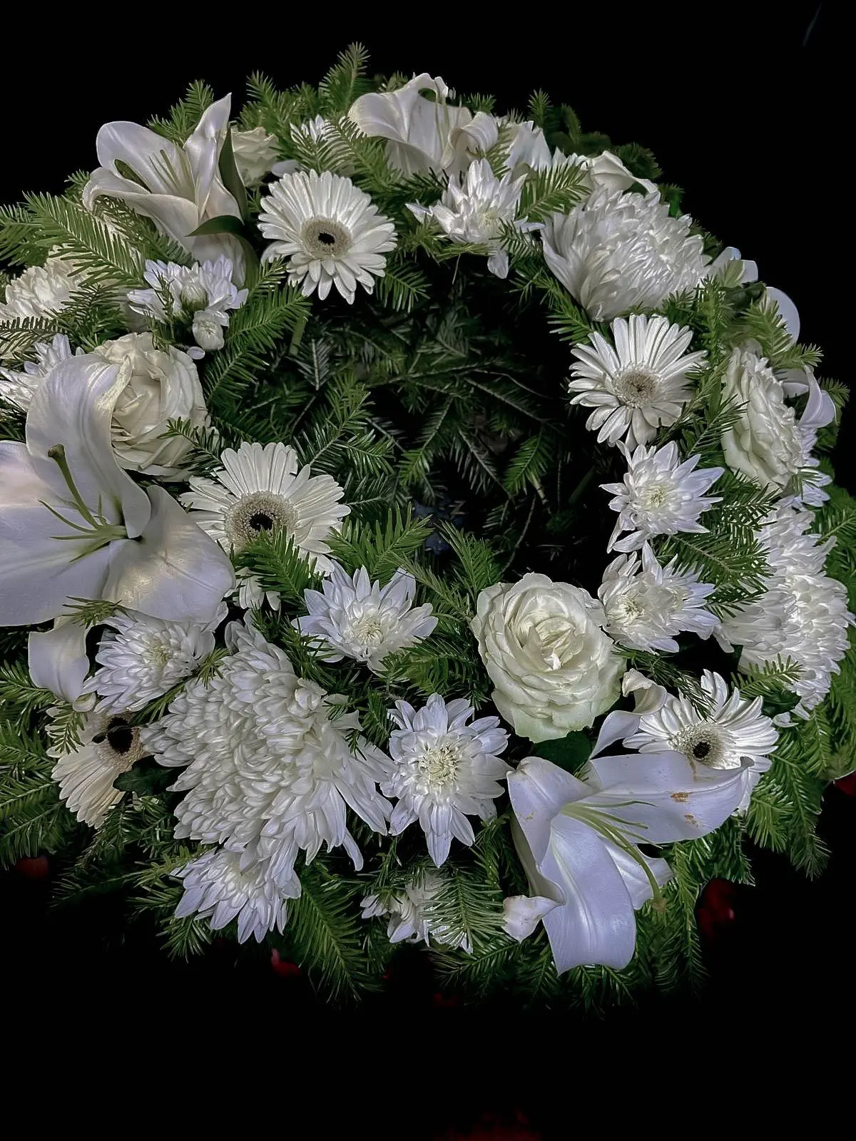 Coroane Funerare 3 - Coroana simpla, cu un mesaj de prețuire și respect